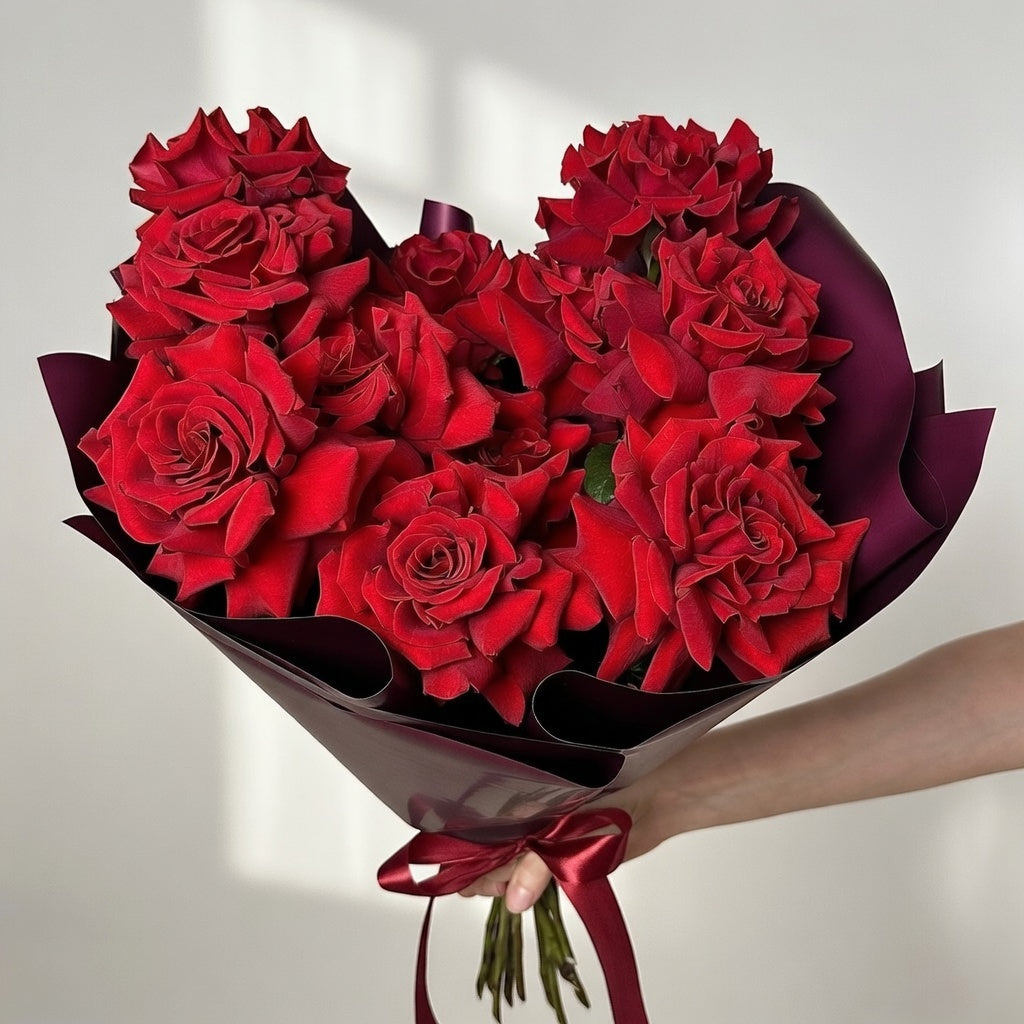 11 French Bordeaux Roses - TAVÉINE AE