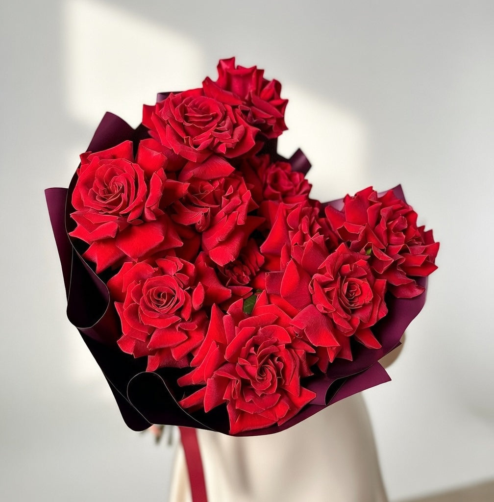 11 French Bordeaux Roses - TAVÉINE AE