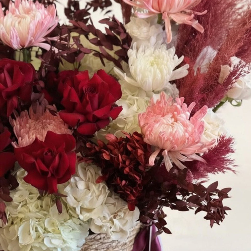Burgundy Blush Flower Basket - TAVÉINE AE